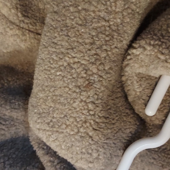 Carhartt coat - Picture 3 of 6